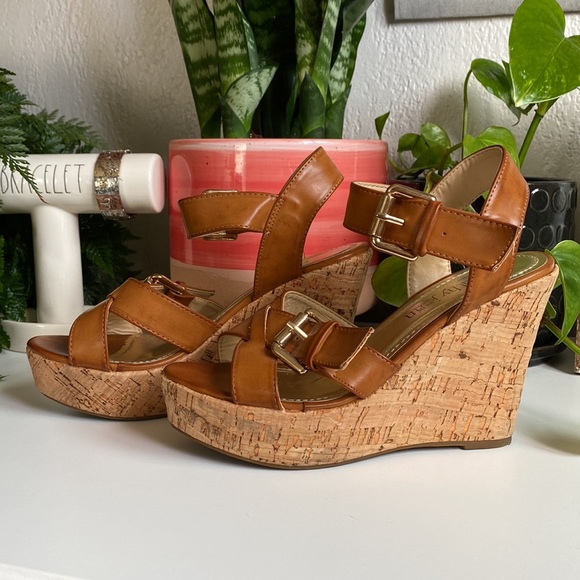 90s Cathy Jean Wedges✨ - Picture 4 of 6